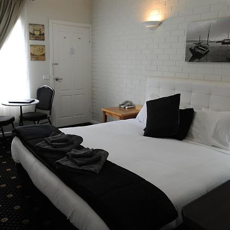 Norwood House Motel & Receptions Mornington Exterior foto