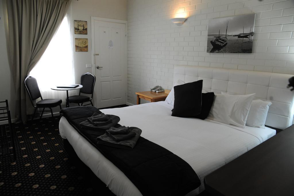 Norwood House Motel & Receptions Mornington Exterior foto